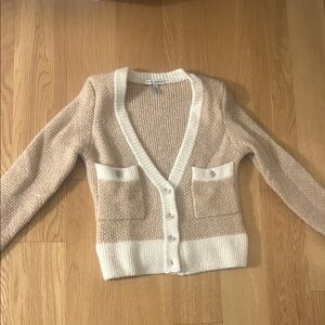Cream and Beige V‑Neck Pocket Cardigan Sweater